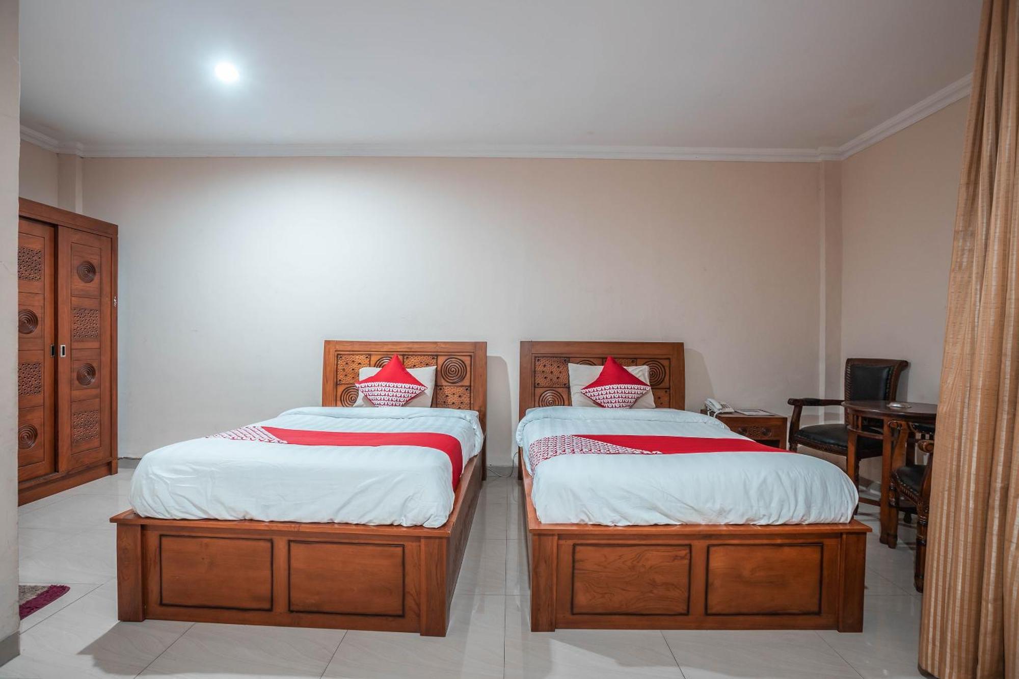 Super Oyo 686 Bunga Karang Hotel Бекасі Екстер'єр фото